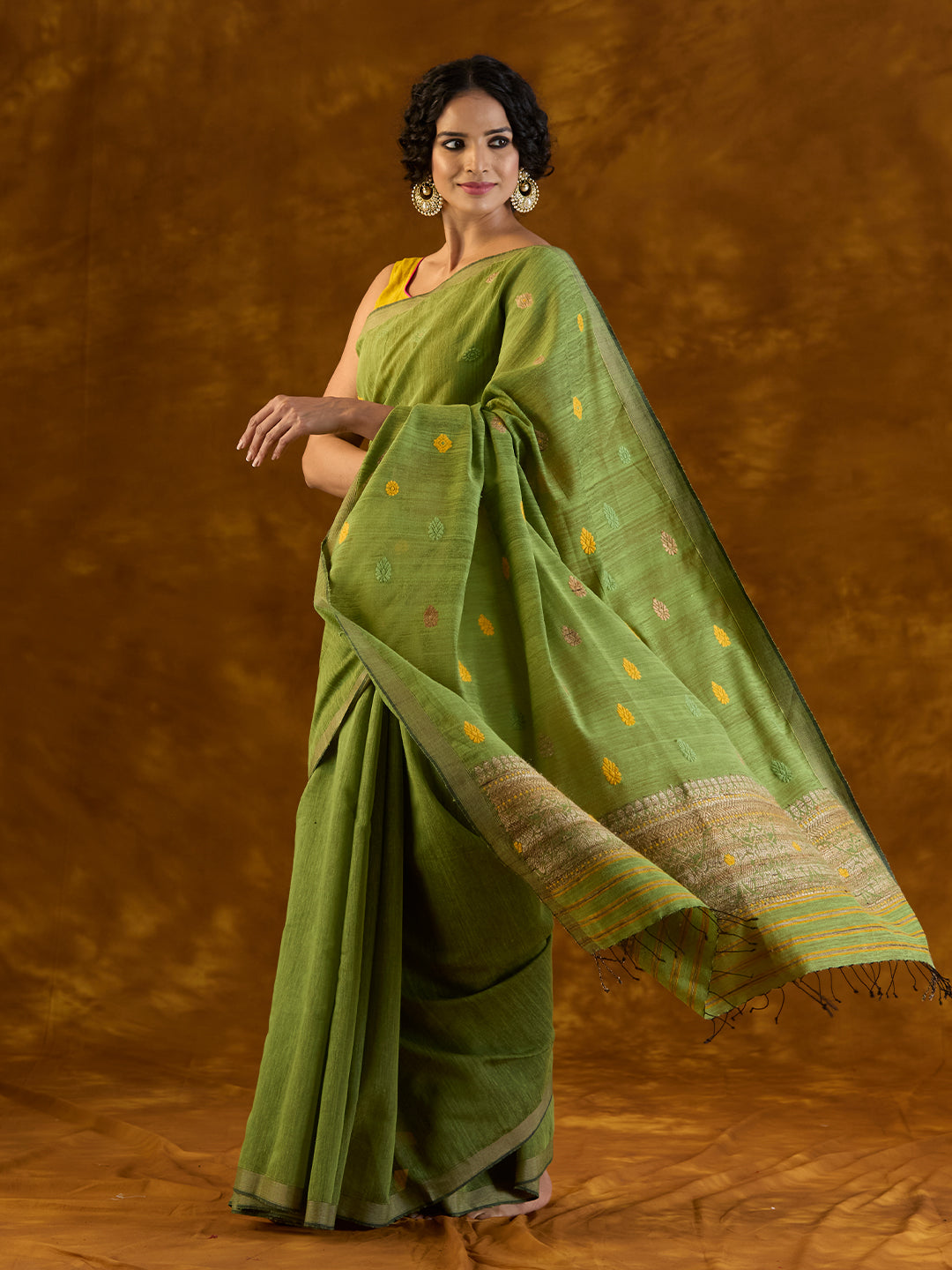 Hunter Green Raw Mulberry and Eri Silk Saree