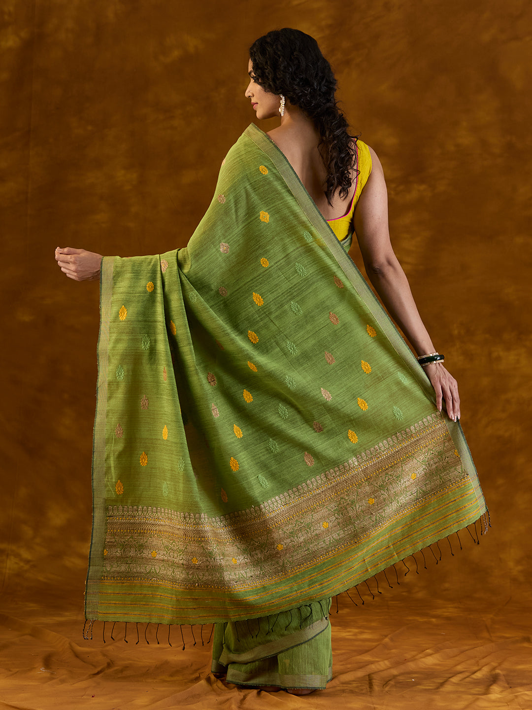 Hunter Green Raw Mulberry and Eri Silk Saree