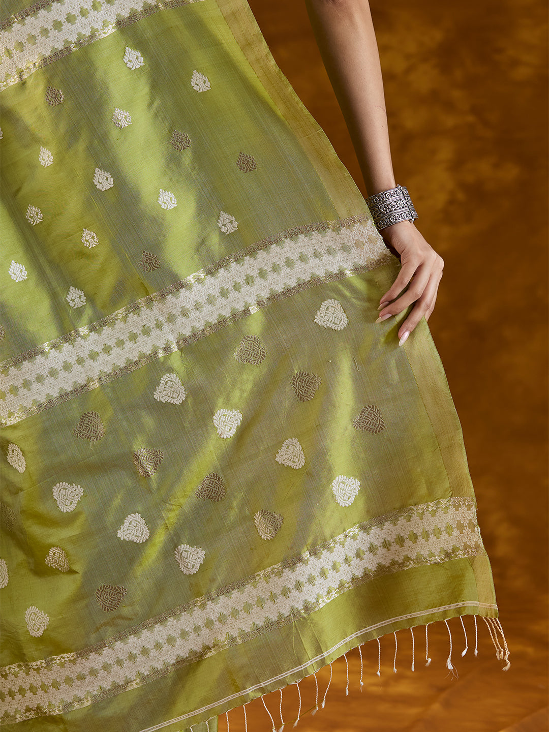 Lawn Green Mulberry Silk Saree