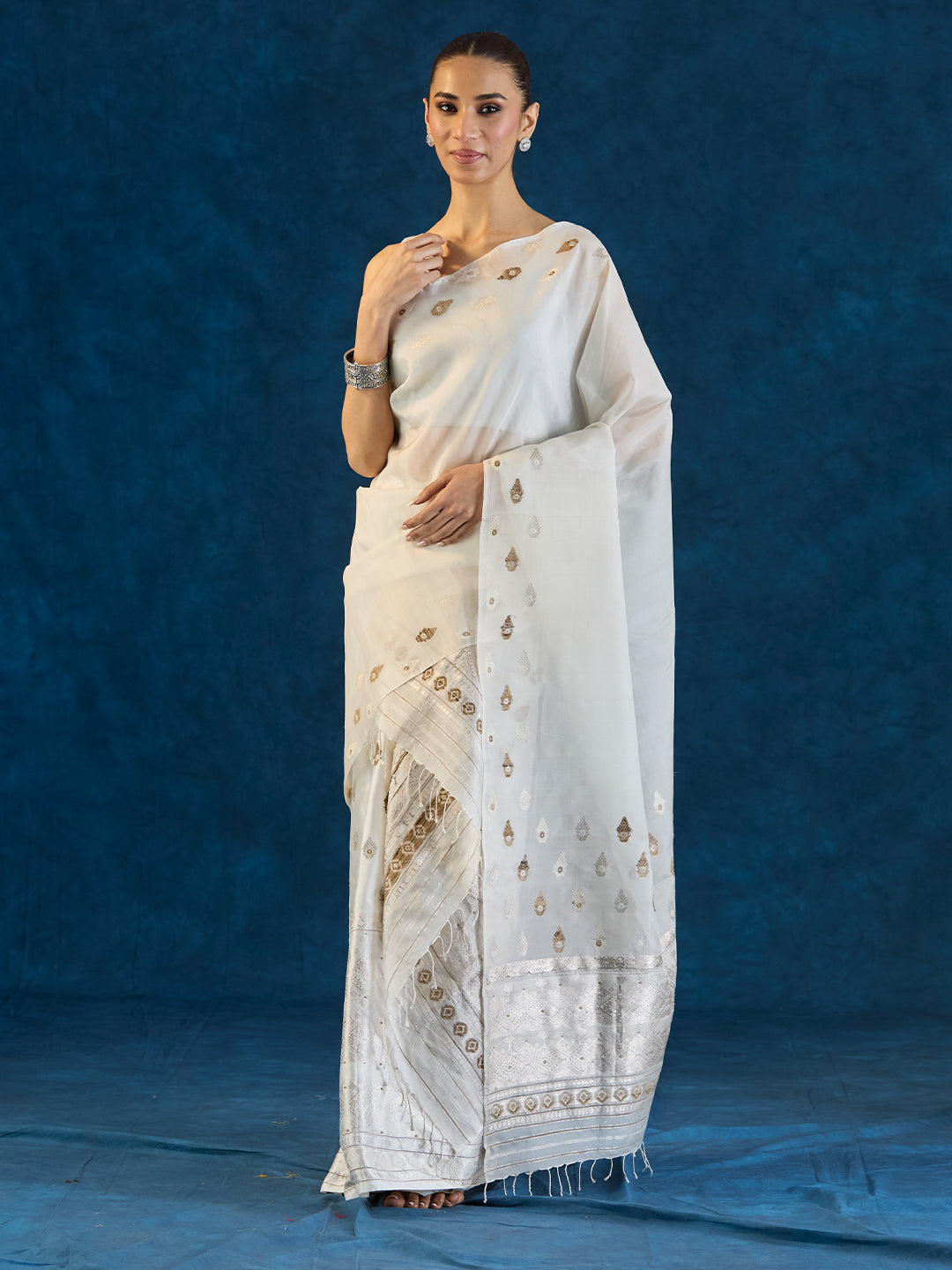 Pearl White Raw Mulberry and Eri Silk Mekhela Sador