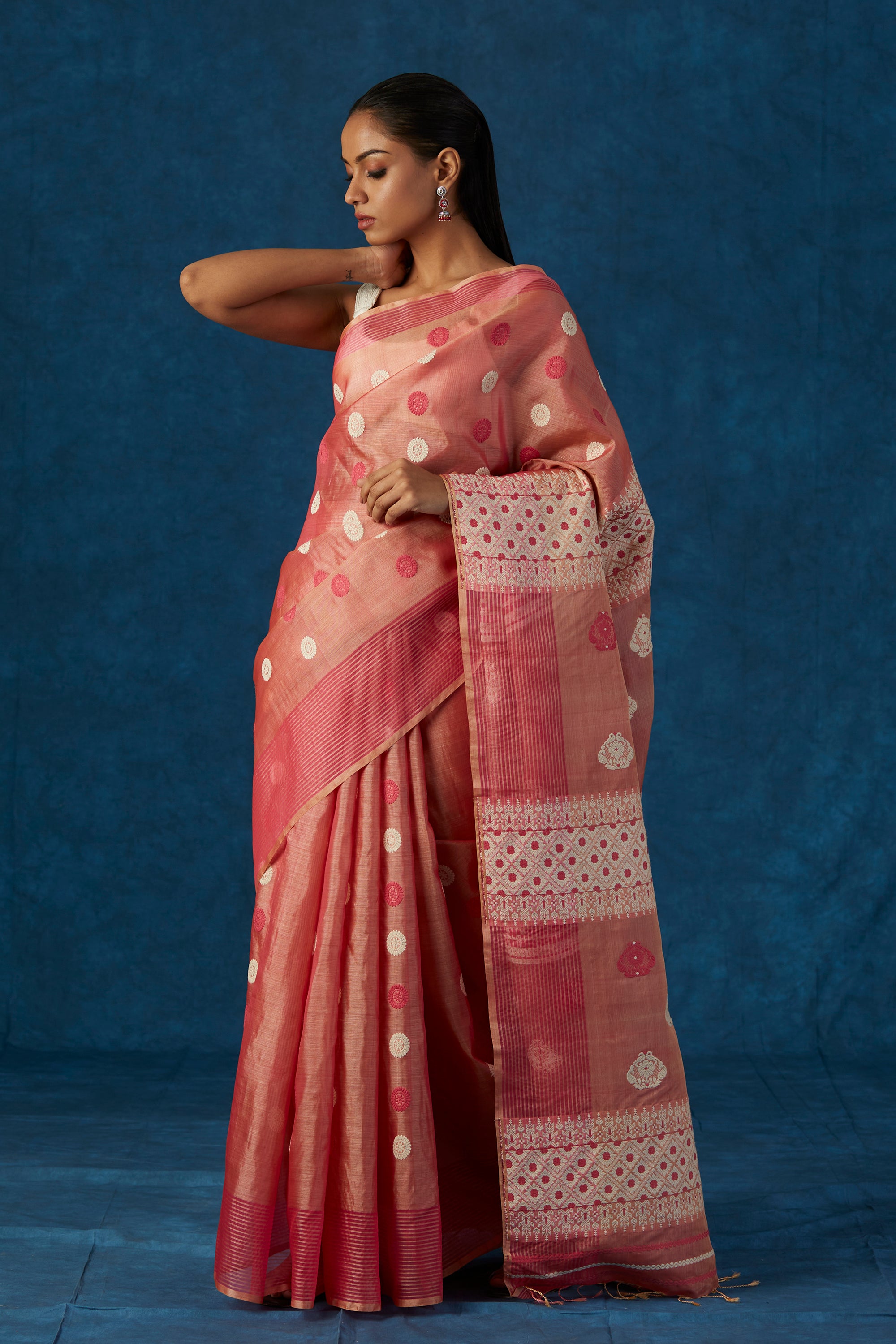 Peach Kesapaat Saree