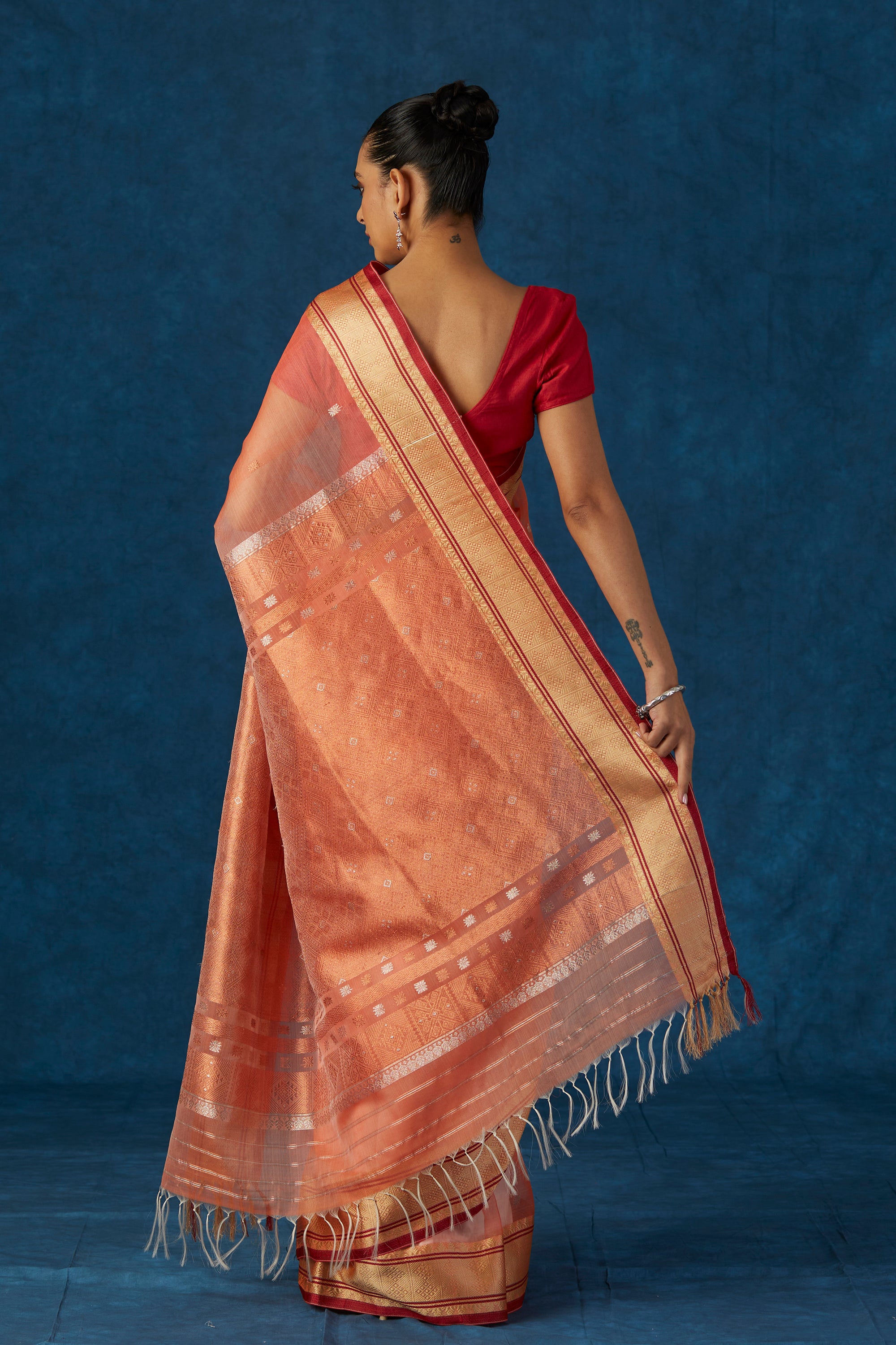 Peach Kesapaat (raw mulberry) Saree With Woven Border Design