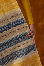 Load image into Gallery viewer, Off White Kesapaat and Eri Silk Saree
